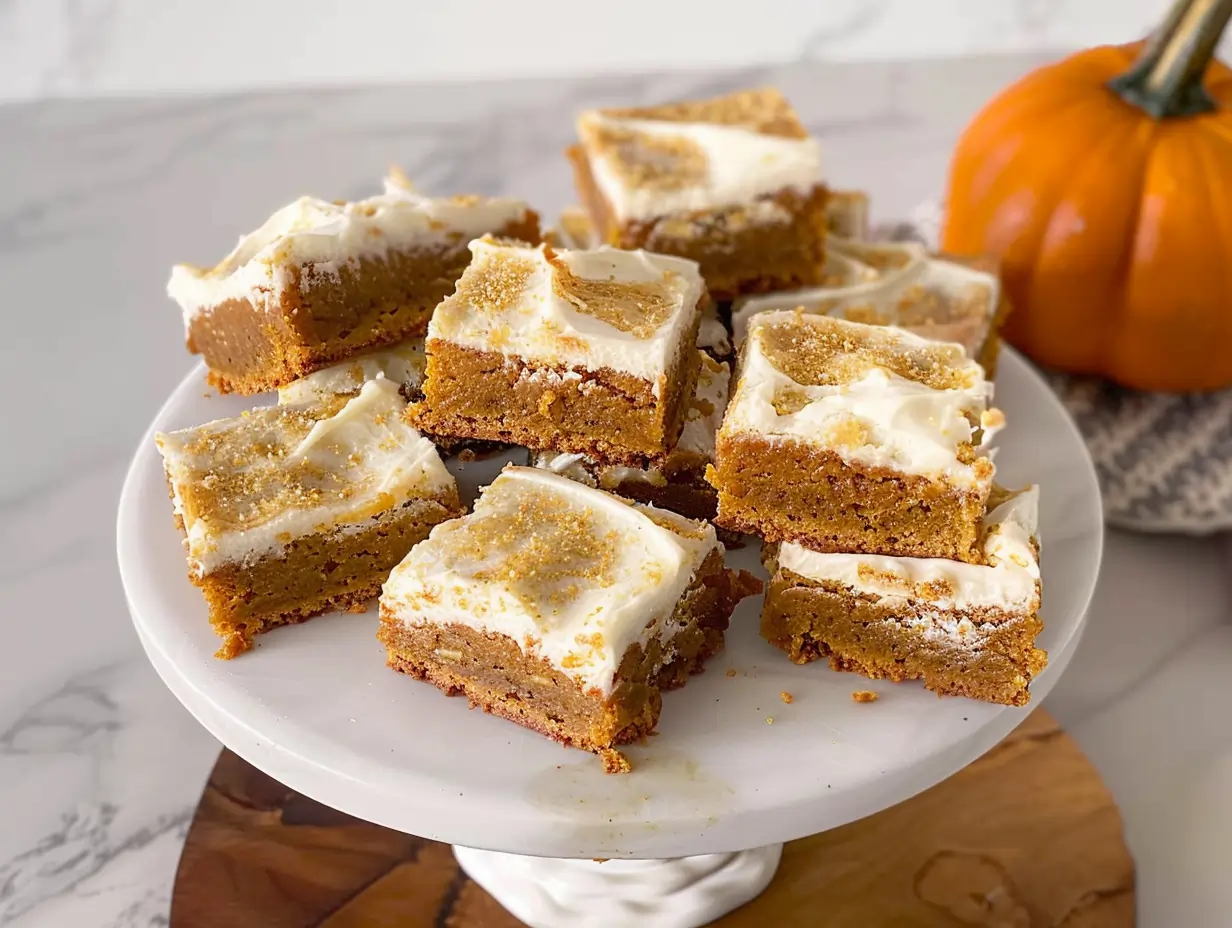 Pumpkin Bars: A Delicious Fall Treat Recipe to Try!